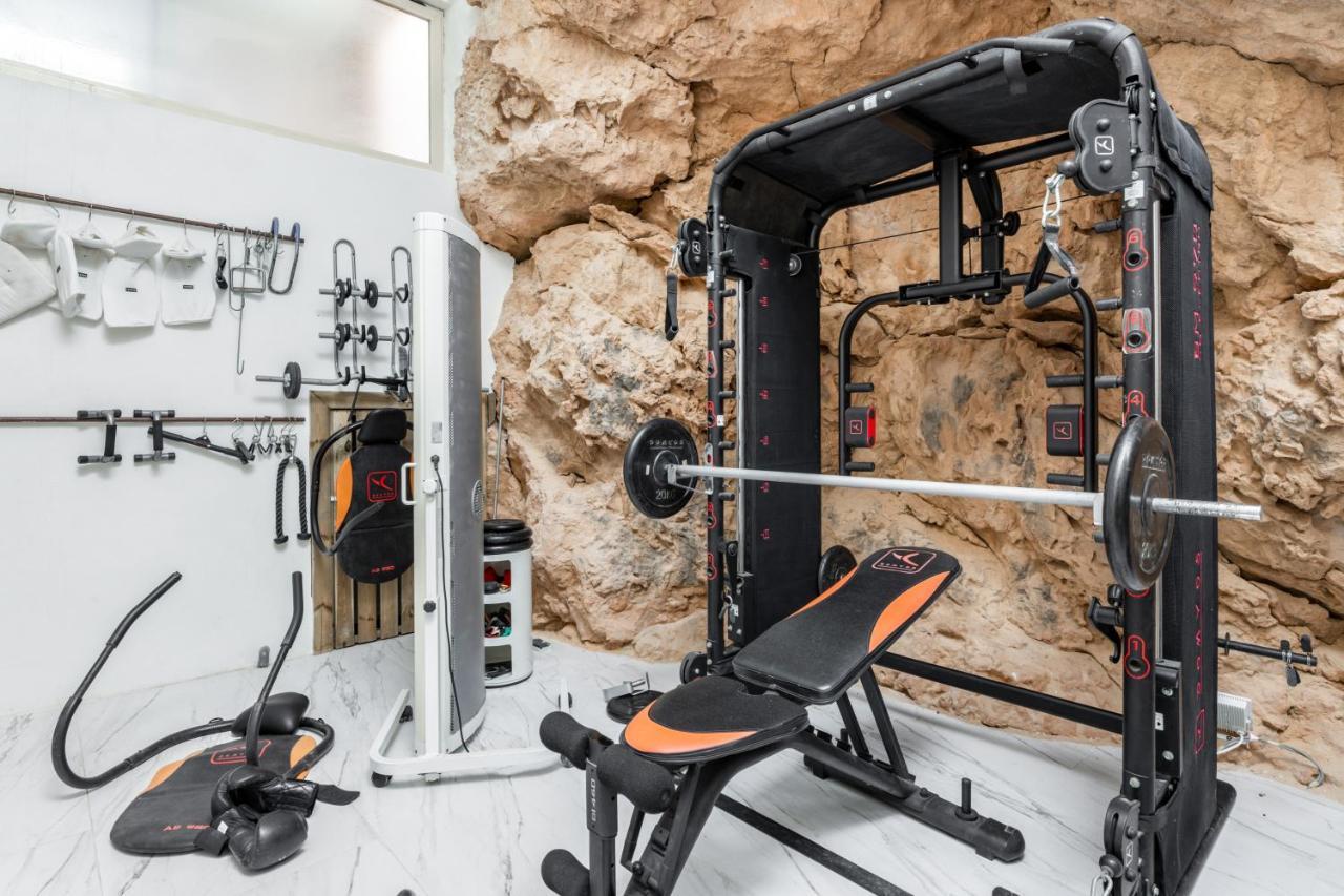 Exclusive Seafront Villa,Private Pool,Gym,Bbq El Toro  Eksteriør bilde