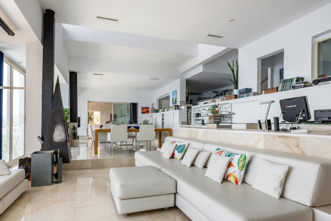 Exclusive Seafront Villa,Private Pool,Gym,Bbq El Toro  Eksteriør bilde
