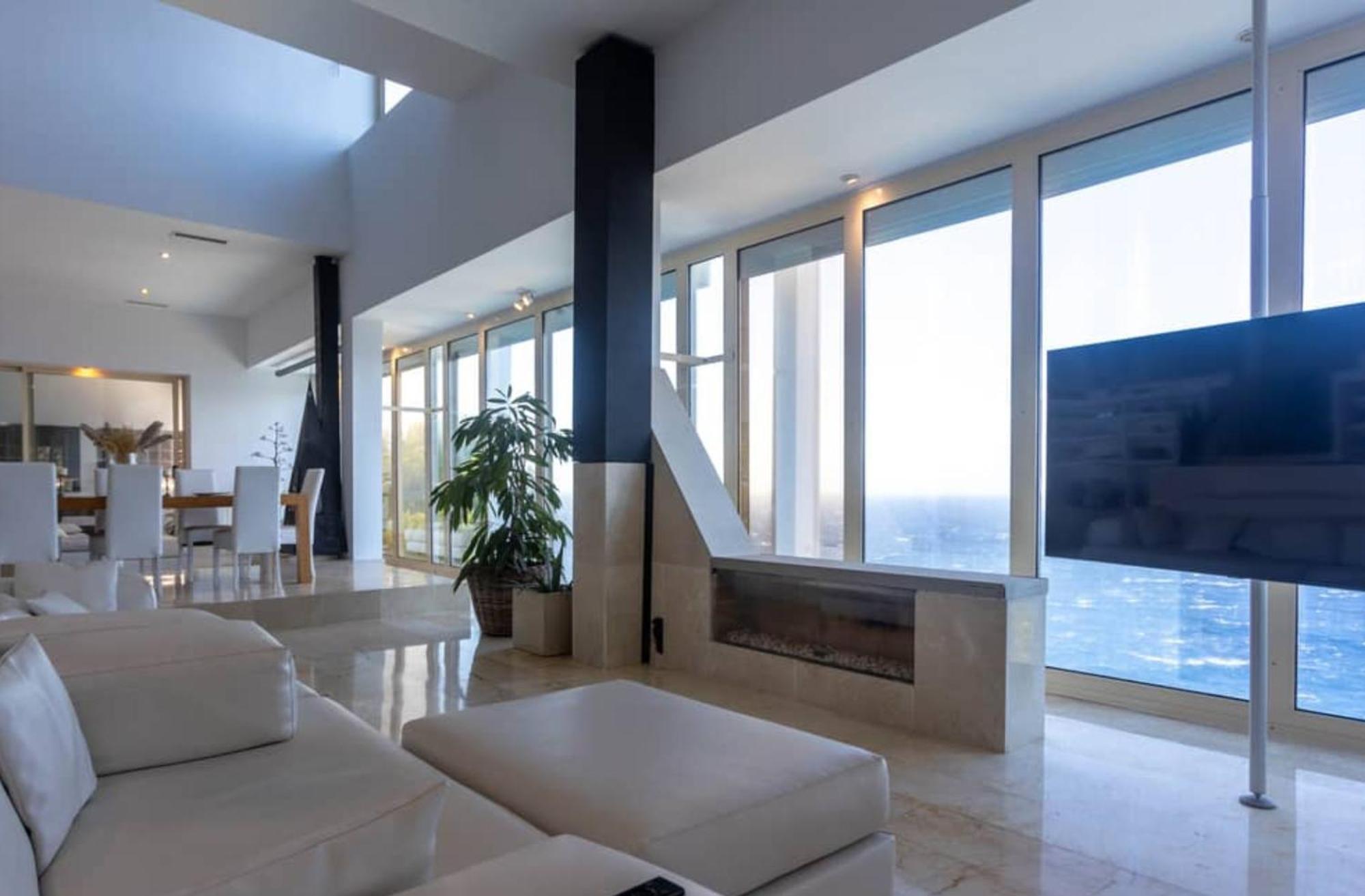 Exclusive Seafront Villa,Private Pool,Gym,Bbq El Toro  Eksteriør bilde